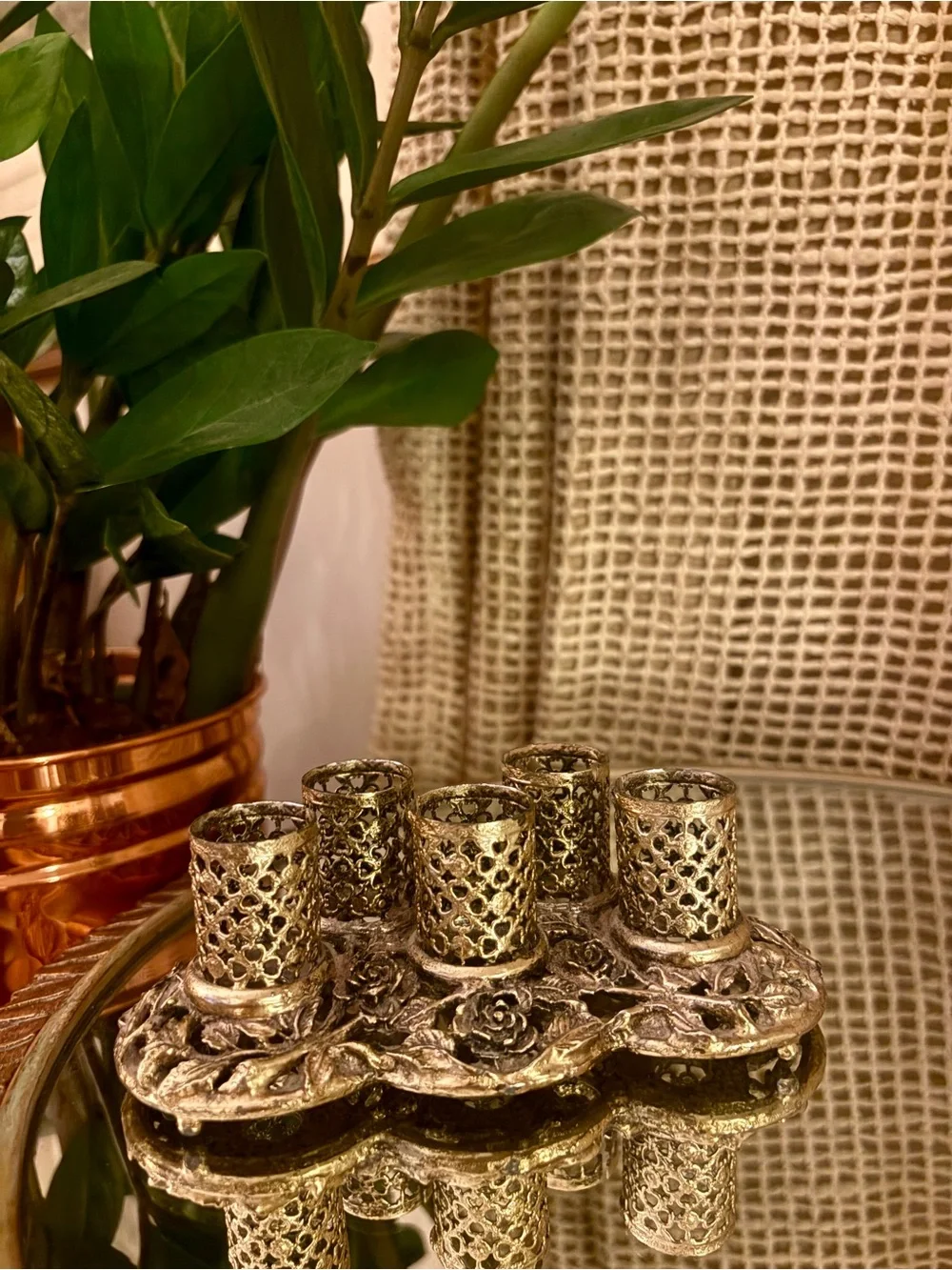 Vintage Ornate Floral Silver Toned Lipstick Holder